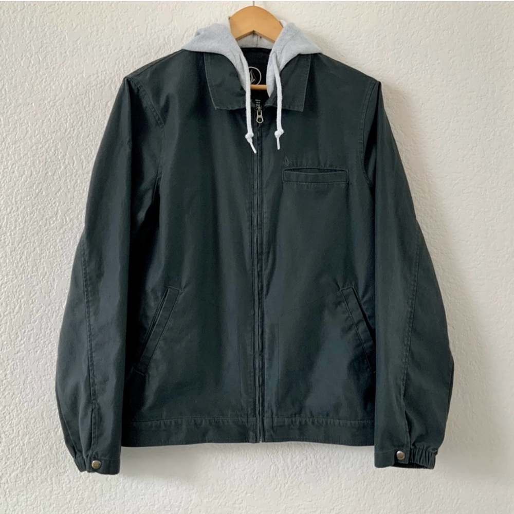 Volcom Black Lightweight Jacket with Gray Hood